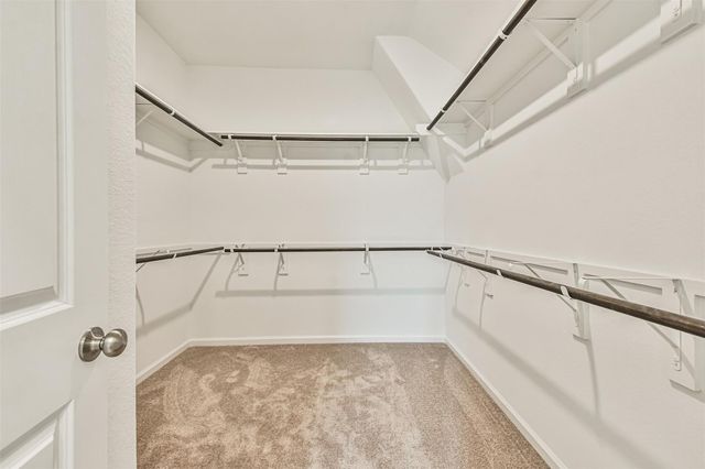 678 Royal Arch, Conroe, TX 77304