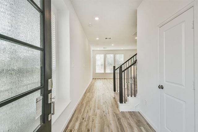 678 Royal Arch, Conroe, TX 77304