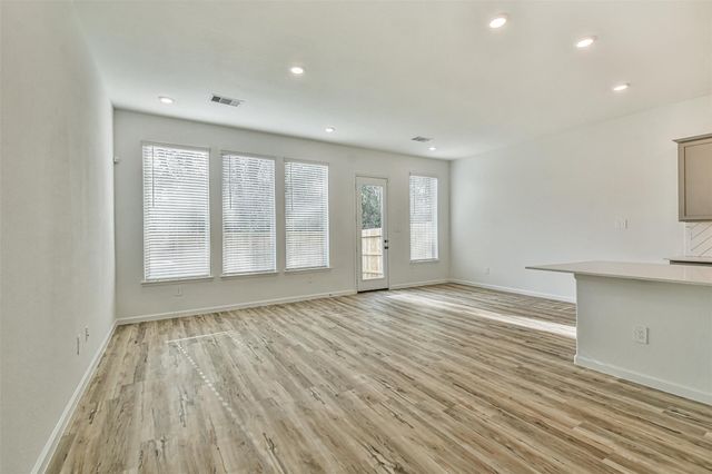 678 Royal Arch, Conroe, TX 77304