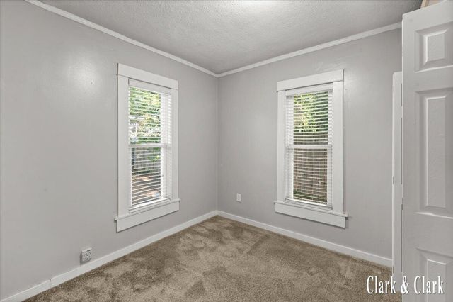 437 Rosewood Avenue Se, East Grand Rapids, MI 49506