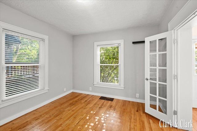 437 Rosewood Avenue Se, East Grand Rapids, MI 49506