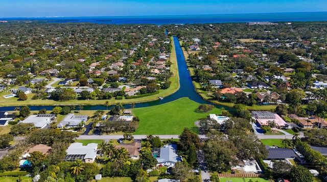 17325 SW 84 Avenue, Palmetto Bay, FL 33157
