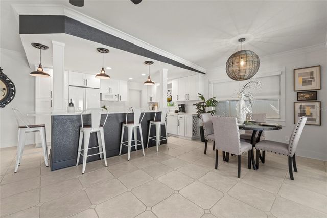 402 161ST AVENUE, Redington Beach, FL 33708