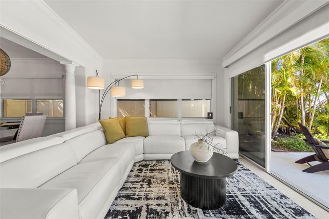 402 161ST AVENUE, Redington Beach, FL 33708