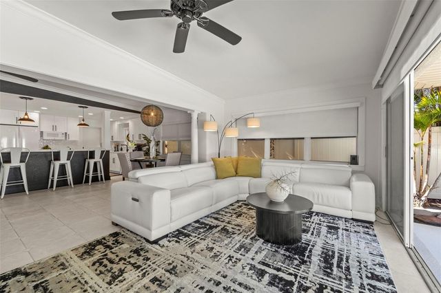 402 161ST AVENUE, Redington Beach, FL 33708