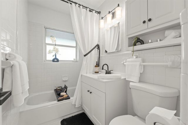 402 161ST AVENUE, Redington Beach, FL 33708