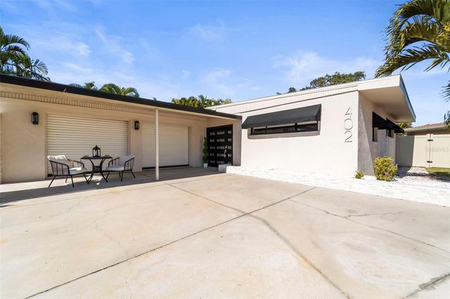 402 161ST AVENUE, Redington Beach, FL 33708