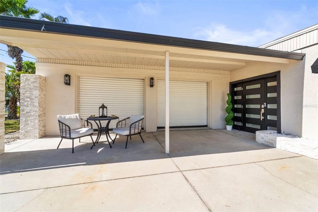 Image 44 of property listing at 402 161ST AVENUE, Redington Beach, FL 33708