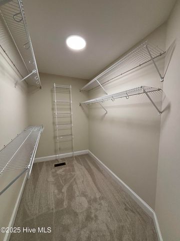 696 E Main Street, Winterville, NC 28590