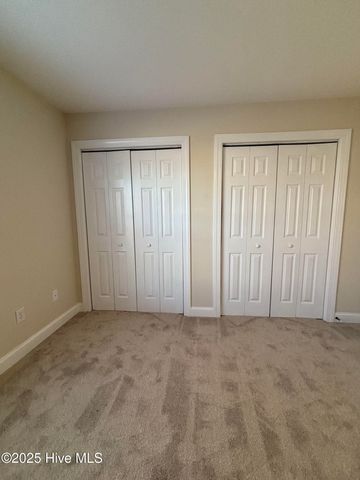 696 E Main Street, Winterville, NC 28590