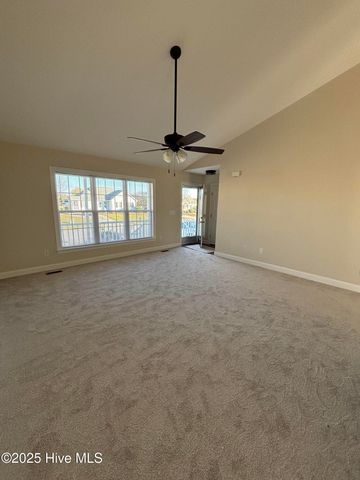 696 E Main Street, Winterville, NC 28590