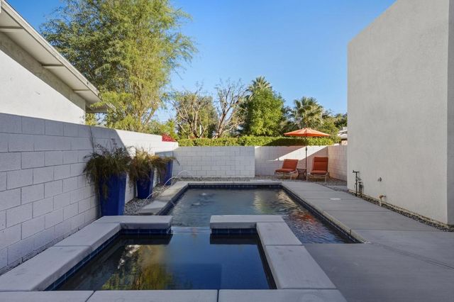 52085 Avenida Herrera, La Quinta, CA 92253