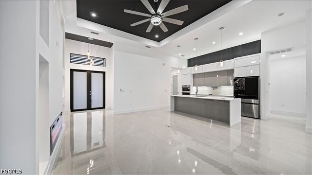 2711 Van Buren PKWY, Cape Coral, FL 33993