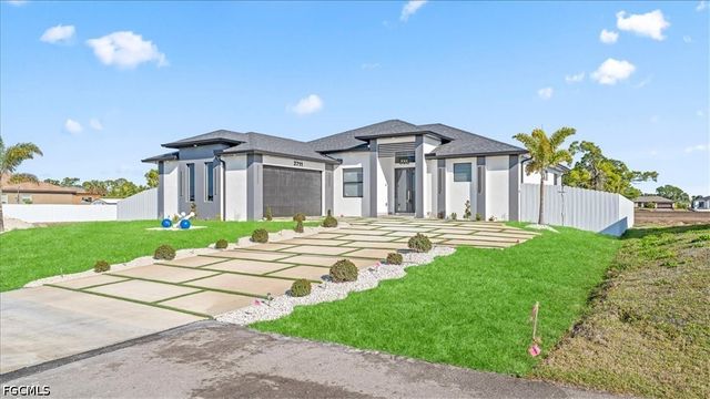 2711 Van Buren PKWY, Cape Coral, FL 33993