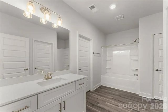 1255 Gardenia Drive 40, Mt Ulla, NC 28125