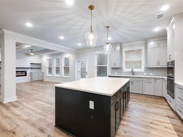 4240 Hosch Reserve Drive, Buford, GA 30519