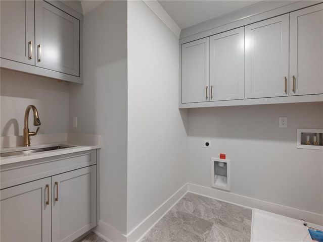4240 Hosch Reserve Drive, Buford, GA 30519