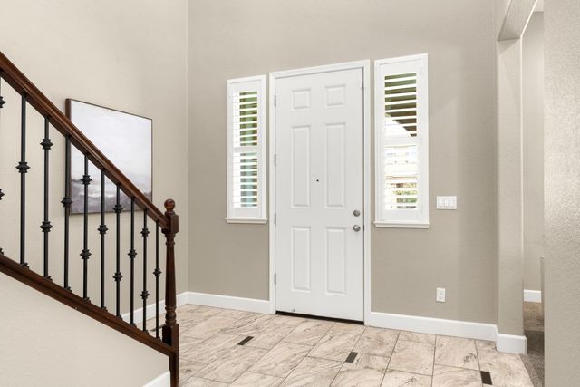 1530 Decatur Way, Rocklin, CA 95765
