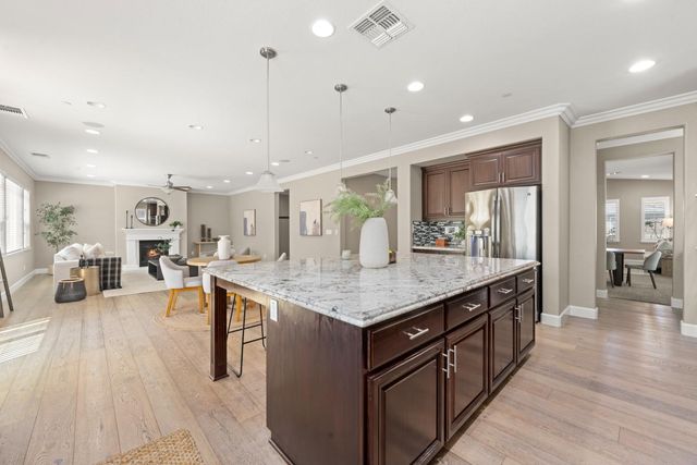 1530 Decatur Way, Rocklin, CA 95765