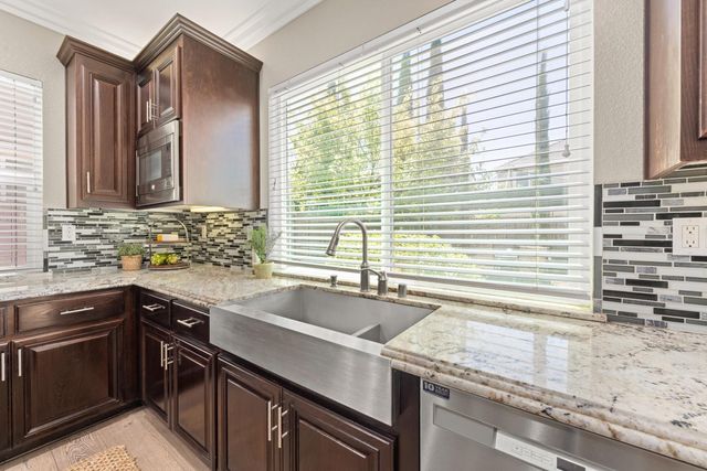 1530 Decatur Way, Rocklin, CA 95765
