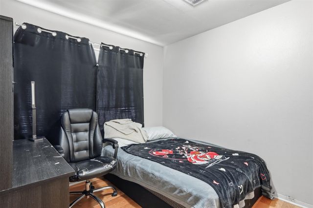 7210 Colton Street, Houston, TX 77016