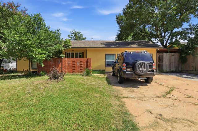 7210 Colton Street, Houston, TX 77016