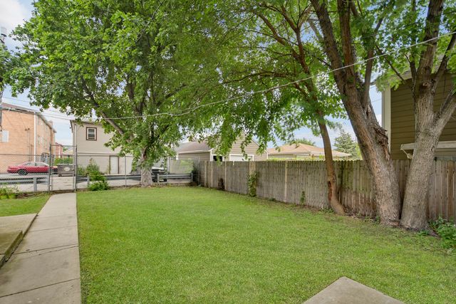 2854 W 38th Place, Chicago, IL 60632