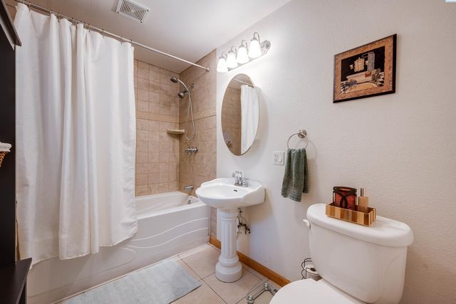 935 NW Bryant St, Pullman, WA 99163