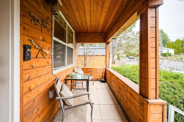 935 NW Bryant St, Pullman, WA 99163