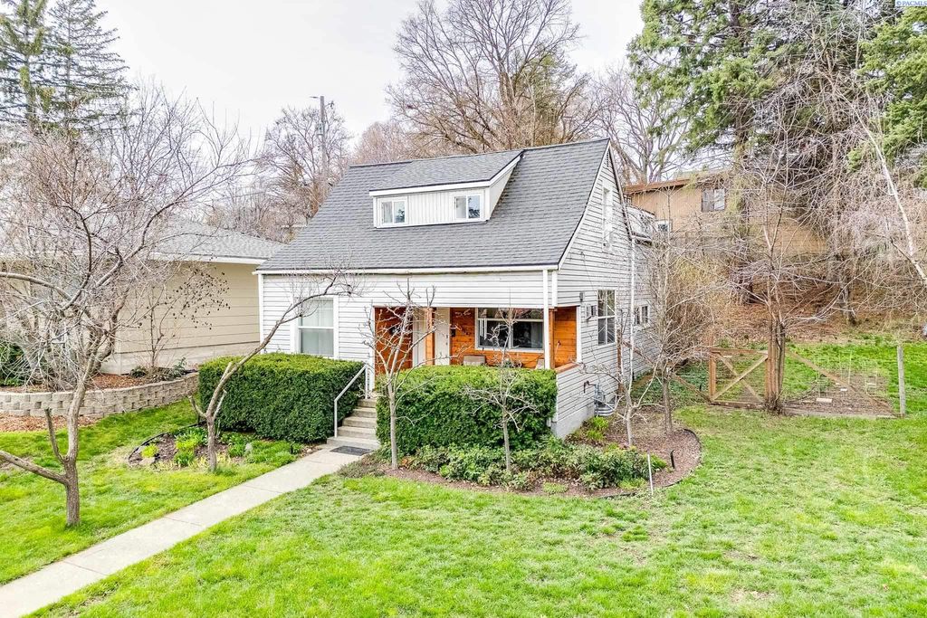 935 NW Bryant St, Pullman, WA 99163