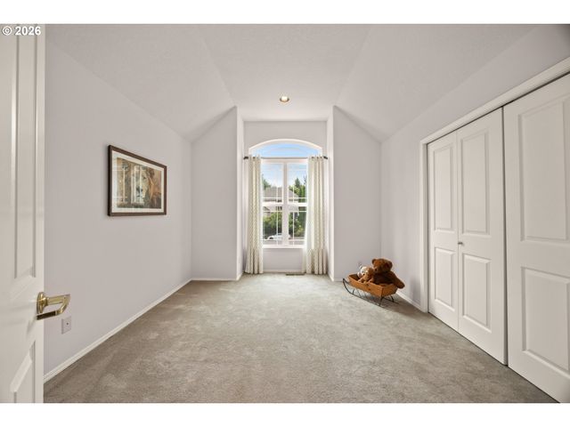 9085 Sw 180TH Pl, Beaverton, OR 97007