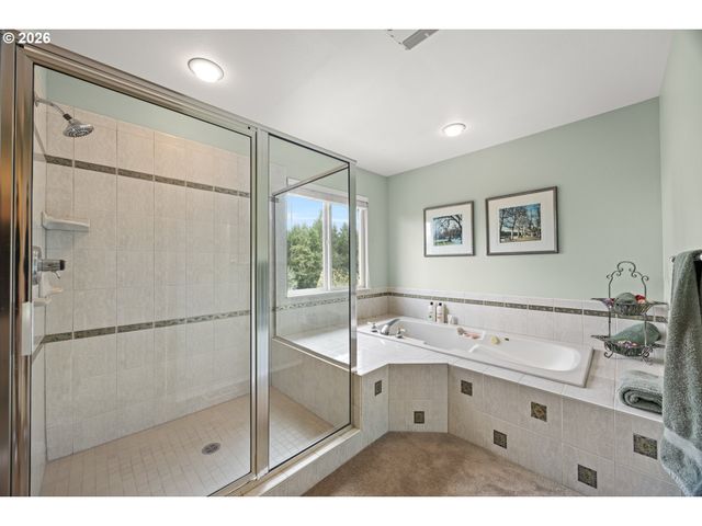 9085 Sw 180TH Pl, Beaverton, OR 97007