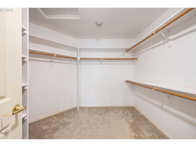 9085 Sw 180TH Pl, Beaverton, OR 97007
