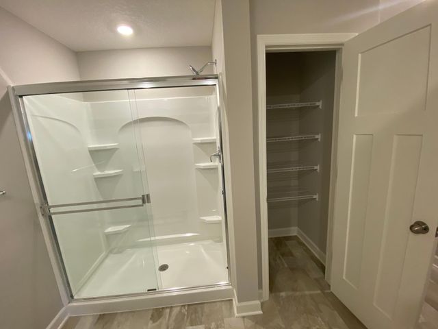 9281 4th Street N, Lake Elmo, MN 55042