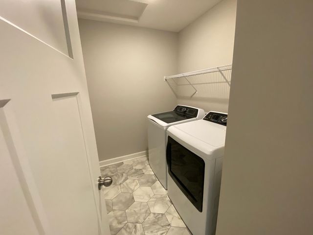 9281 4th Street N, Lake Elmo, MN 55042