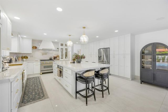 3352 SW 110th Ave, Miami, FL 33165