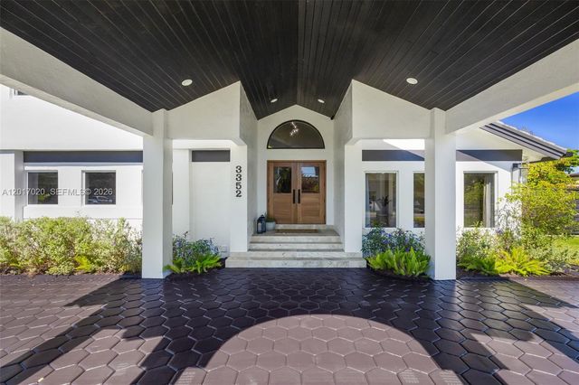3352 SW 110th Ave, Miami, FL 33165