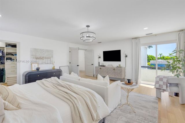 3352 SW 110th Ave, Miami, FL 33165
