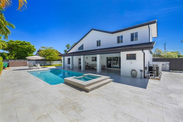 3352 SW 110th Ave, Miami, FL 33165
