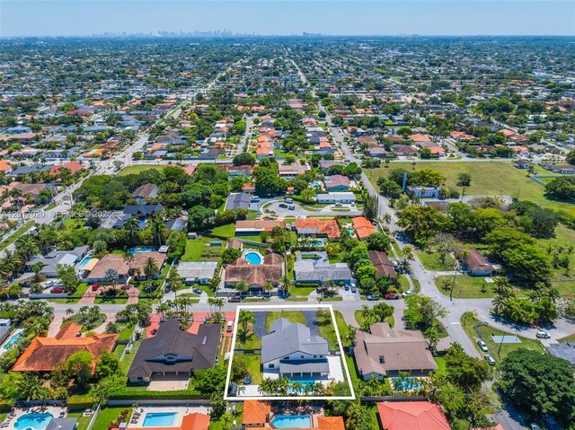 3352 SW 110th Ave, Miami, FL 33165