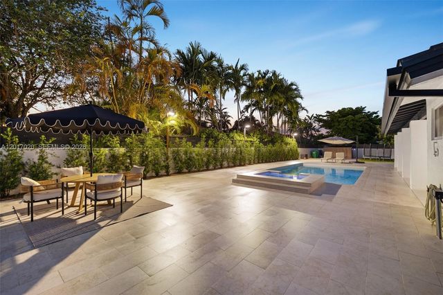 3352 SW 110th Ave, Miami, FL 33165