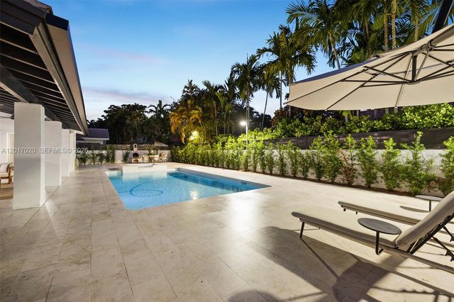 3352 SW 110th Ave, Miami, FL 33165