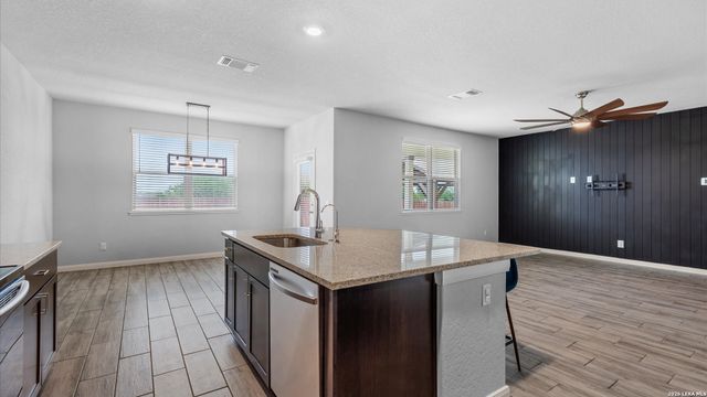 205 Pudu Trl, Cibolo, TX 78108