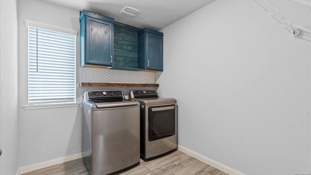 205 Pudu Trl, Cibolo, TX 78108