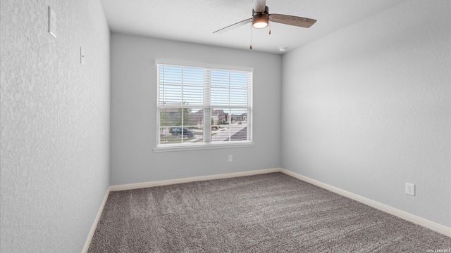 205 Pudu Trl, Cibolo, TX 78108