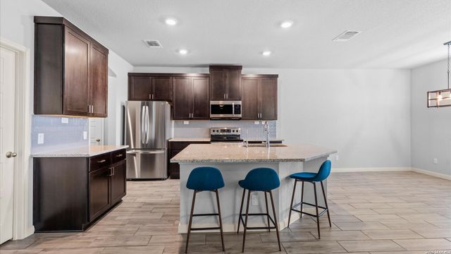 205 Pudu Trl, Cibolo, TX 78108