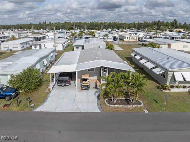 3465 Celestial WAY, North Fort Myers, FL 33903