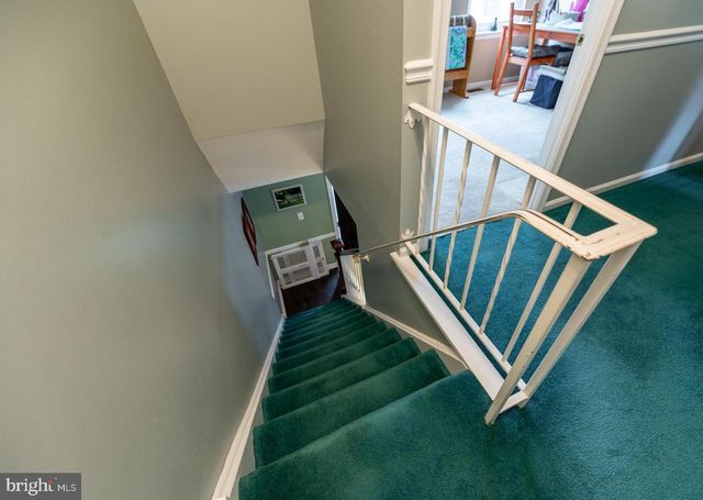 73 HUNT DR, Horsham, PA 19044