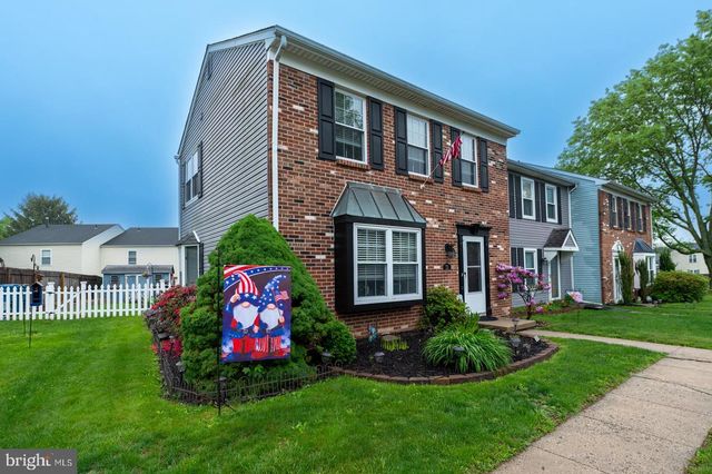 73 HUNT DR, Horsham, PA 19044