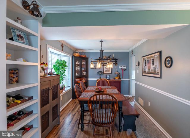 73 HUNT DR, Horsham, PA 19044